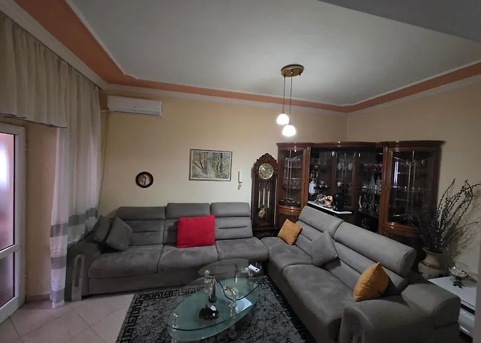 Daire House 75 Tiran